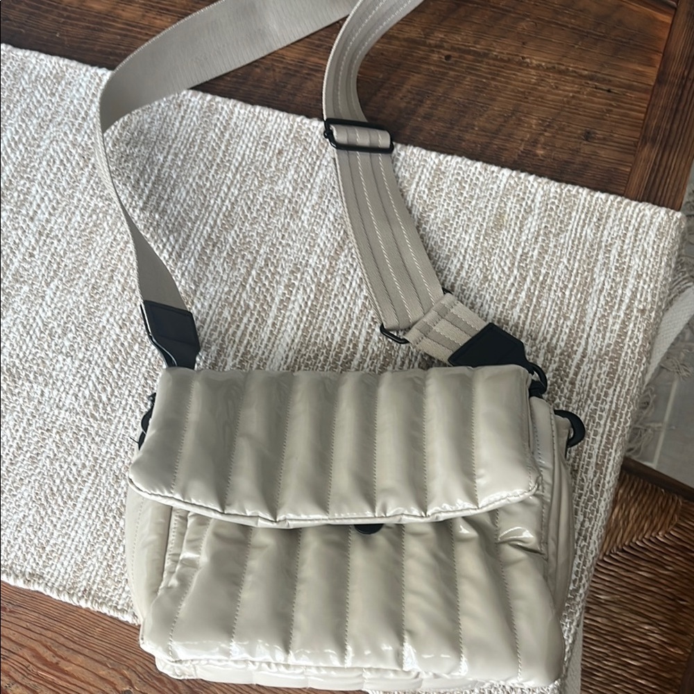 Think roylin bar bag